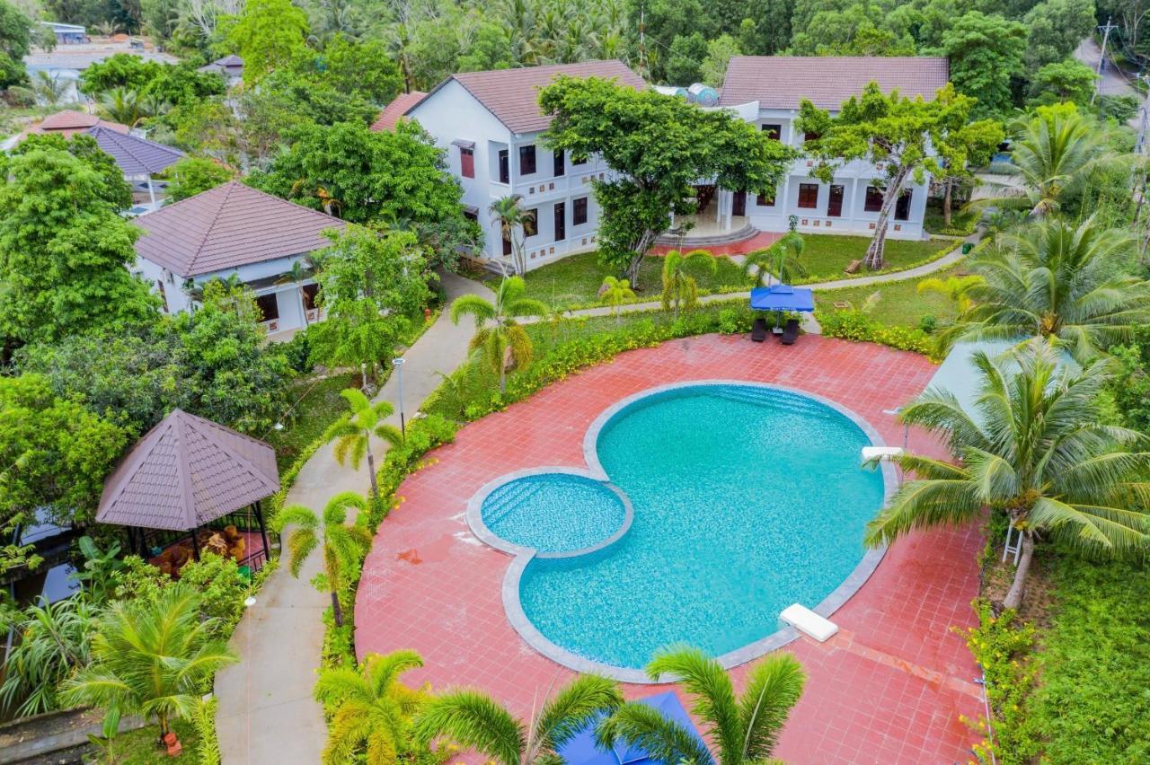 Y Village Resort Phu Quoc Exterior photo